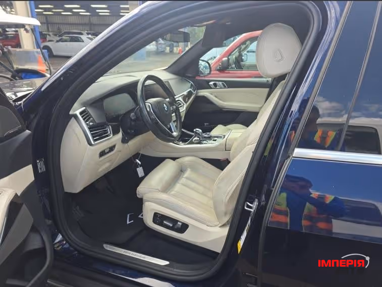 BMW X5 - фото 5