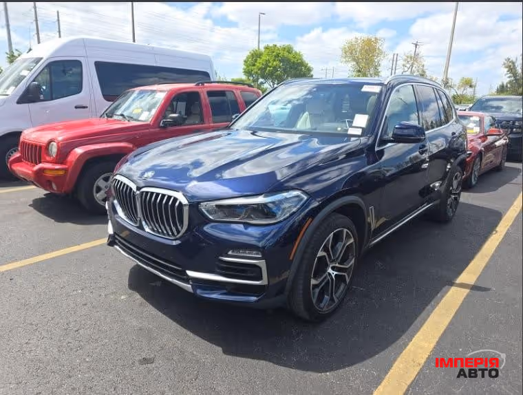 BMW X5 - фото 1