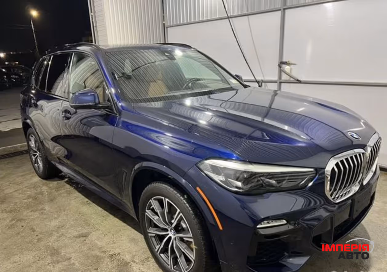 BMW X5 - фото 6