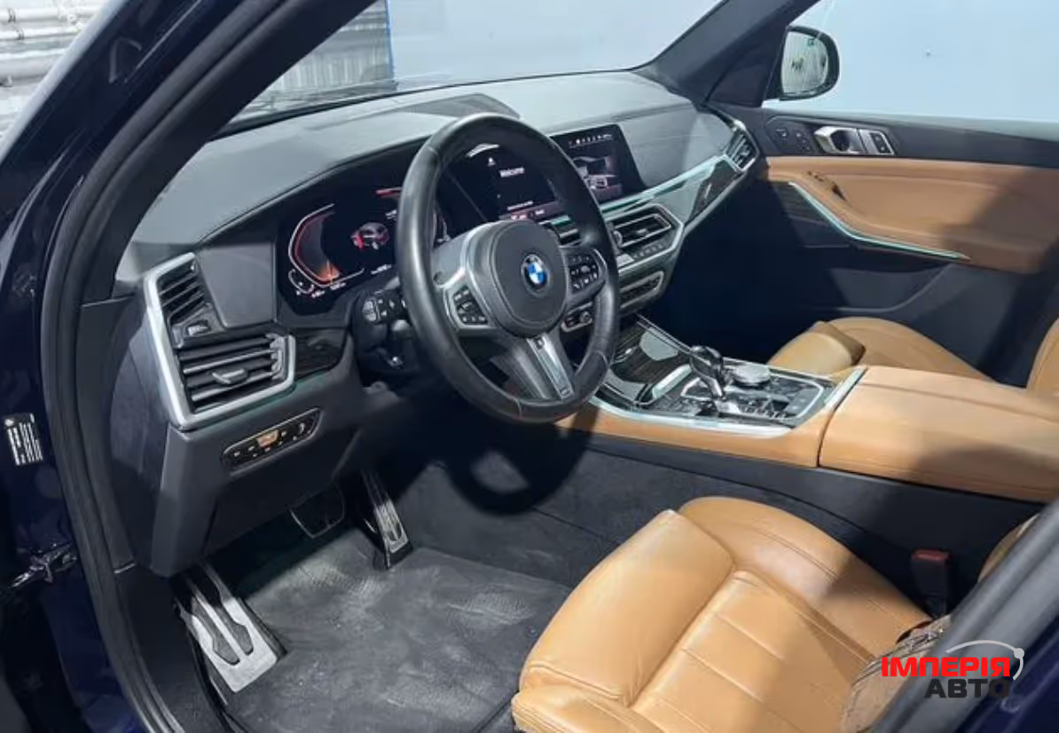 BMW X5 - фото 8