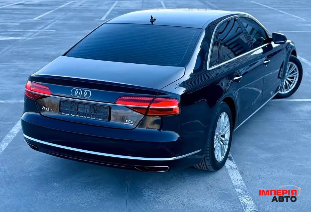Audi A8 - фото 14