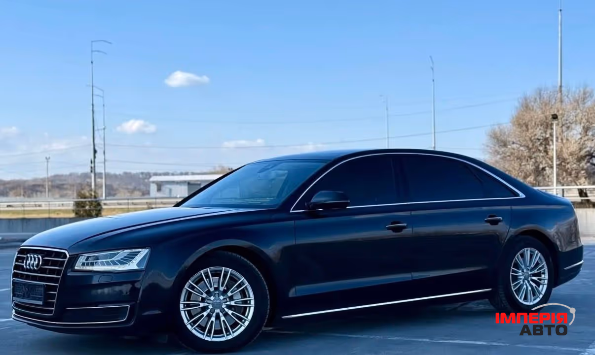 Audi A8 - фото 6