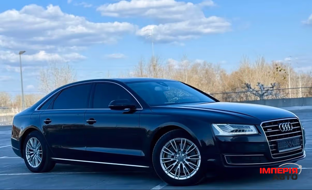 Audi A8 - фото 5