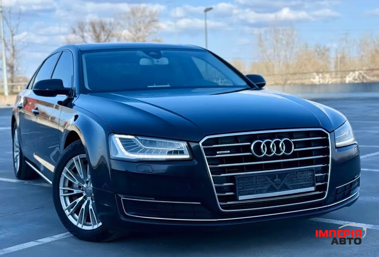 Audi A8 - фото 3