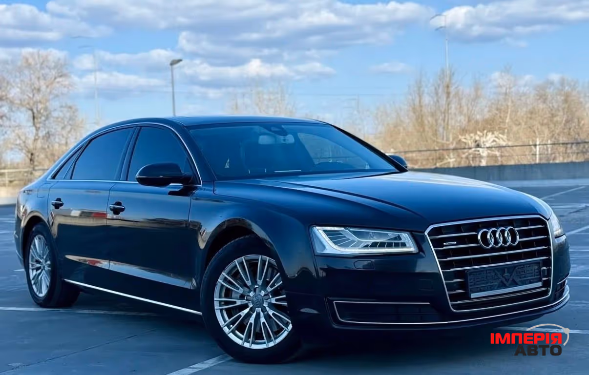 Audi A8 - фото 4