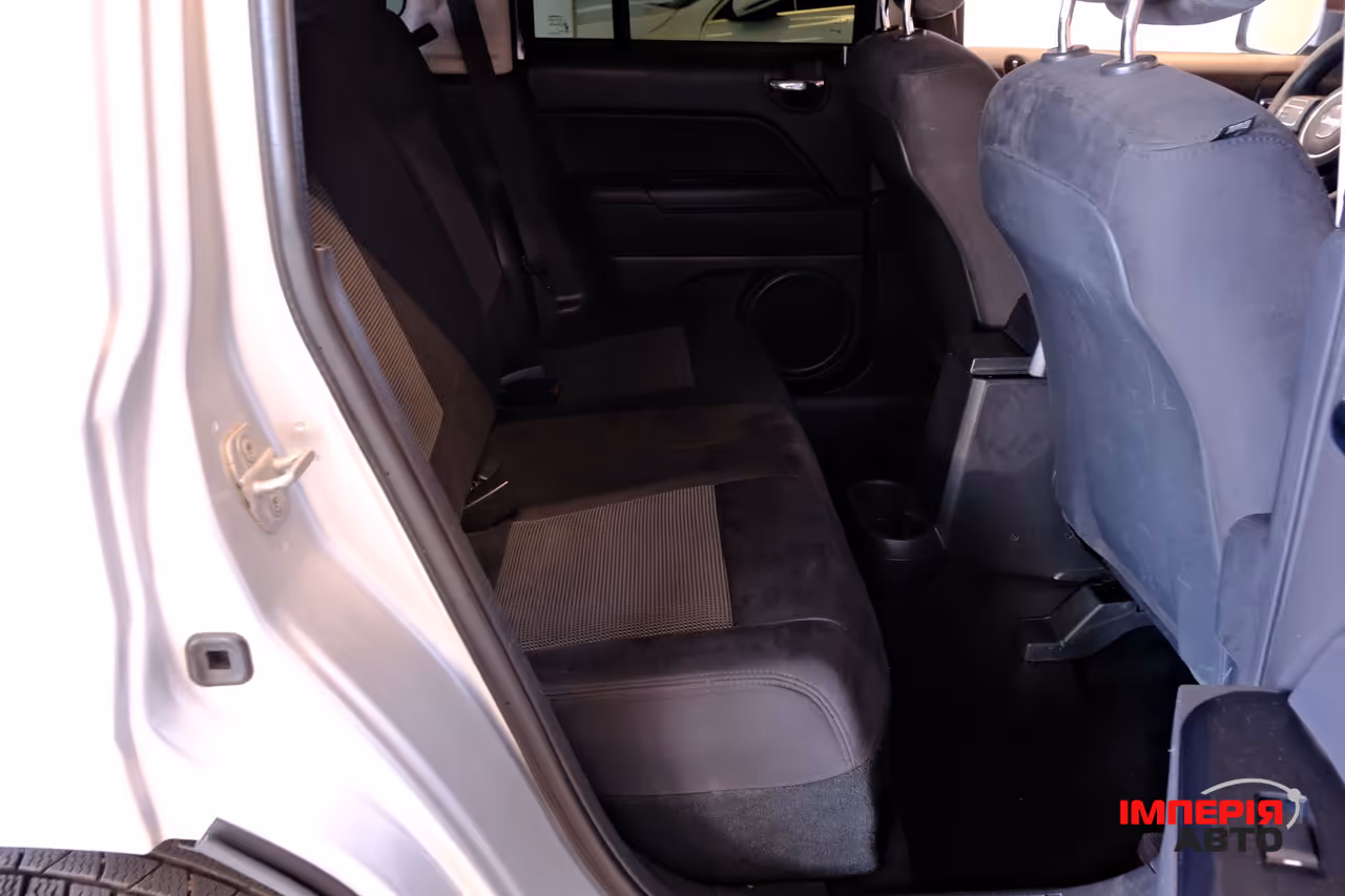 Jeep Liberty (Patriot) - фото 9