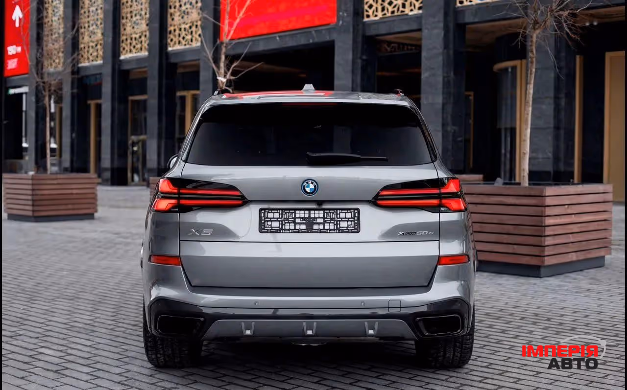 BMW X5 - фото 3