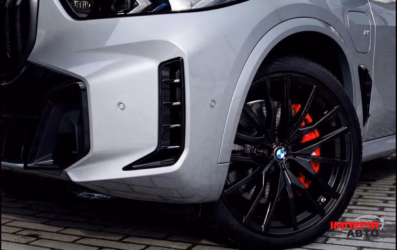 BMW X5 - фото 4