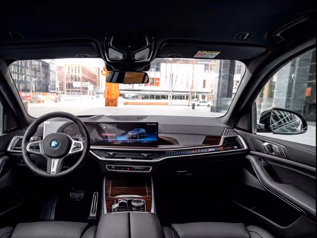 BMW X5 - фото 5