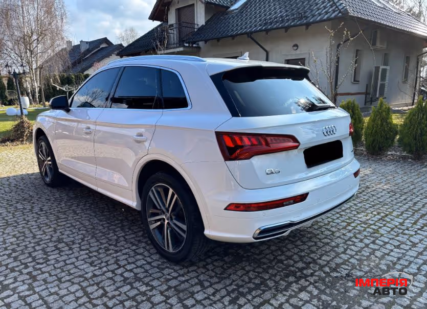 Audi Q5 - фото 4