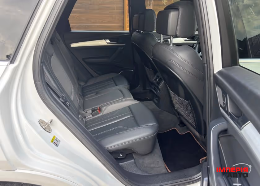 Audi Q5 - фото 9