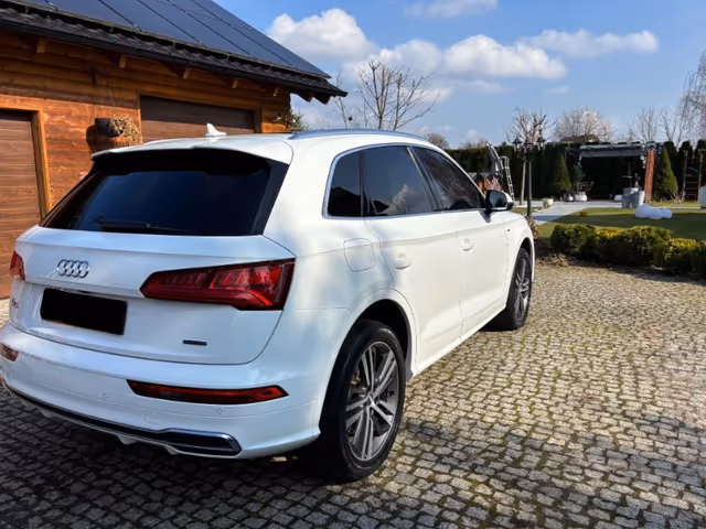 Audi Q5 - фото 5