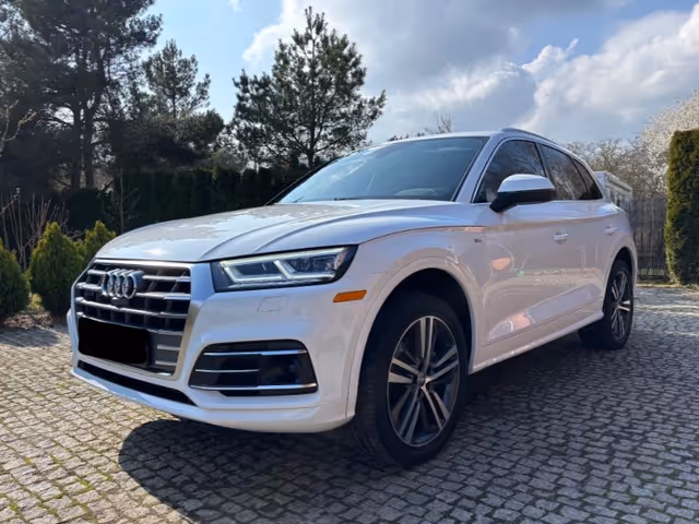 Audi Q5 - фото 3
