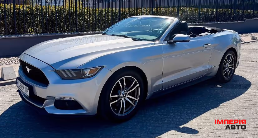 Ford Mustang - фото 12