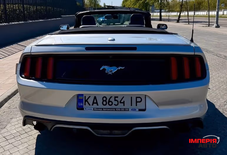 Ford Mustang - фото 16