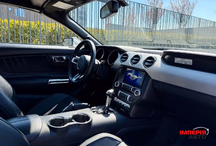 Ford Mustang - фото 28