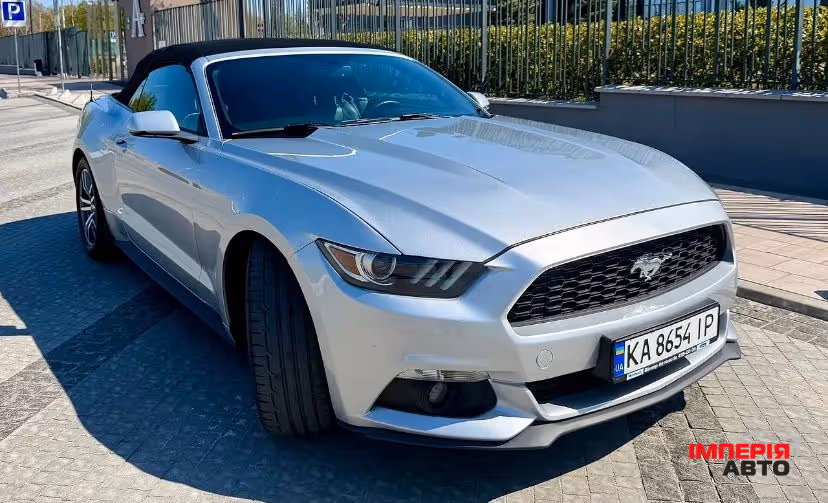 Ford Mustang - фото 10