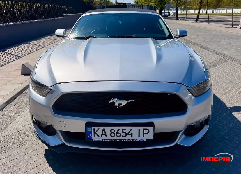 Ford Mustang - фото 11