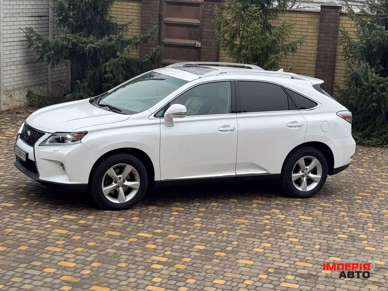 Lexus RX - фото 2