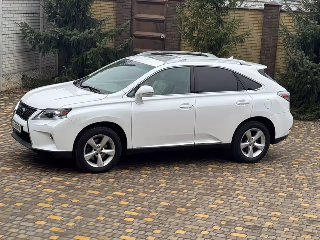 Lexus RX - фото 2