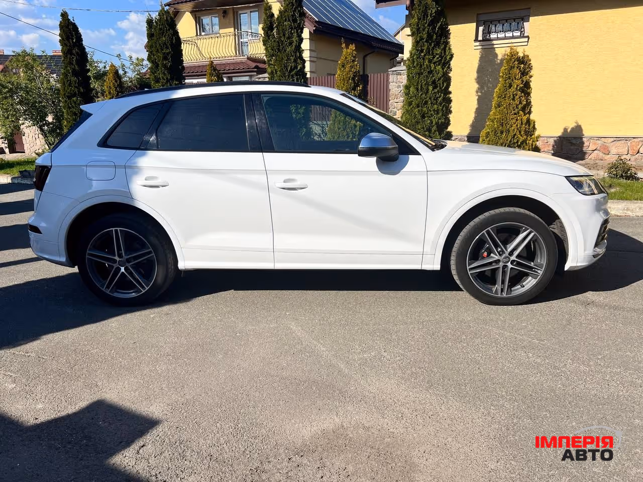 Audi SQ5 - фото 7