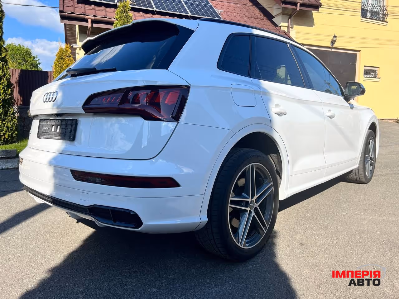 Audi SQ5 - фото 6