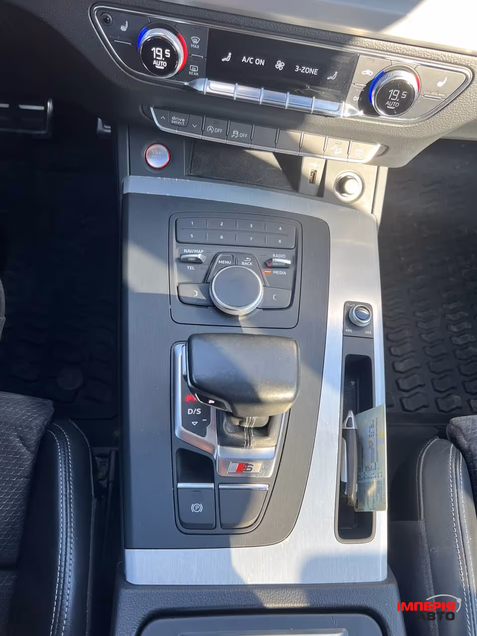 Audi SQ5 - фото 9