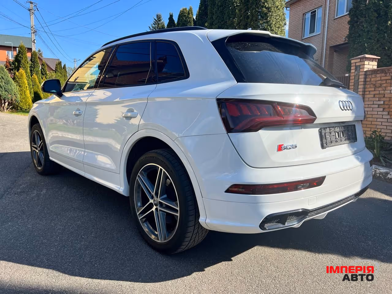 Audi SQ5 - фото 5