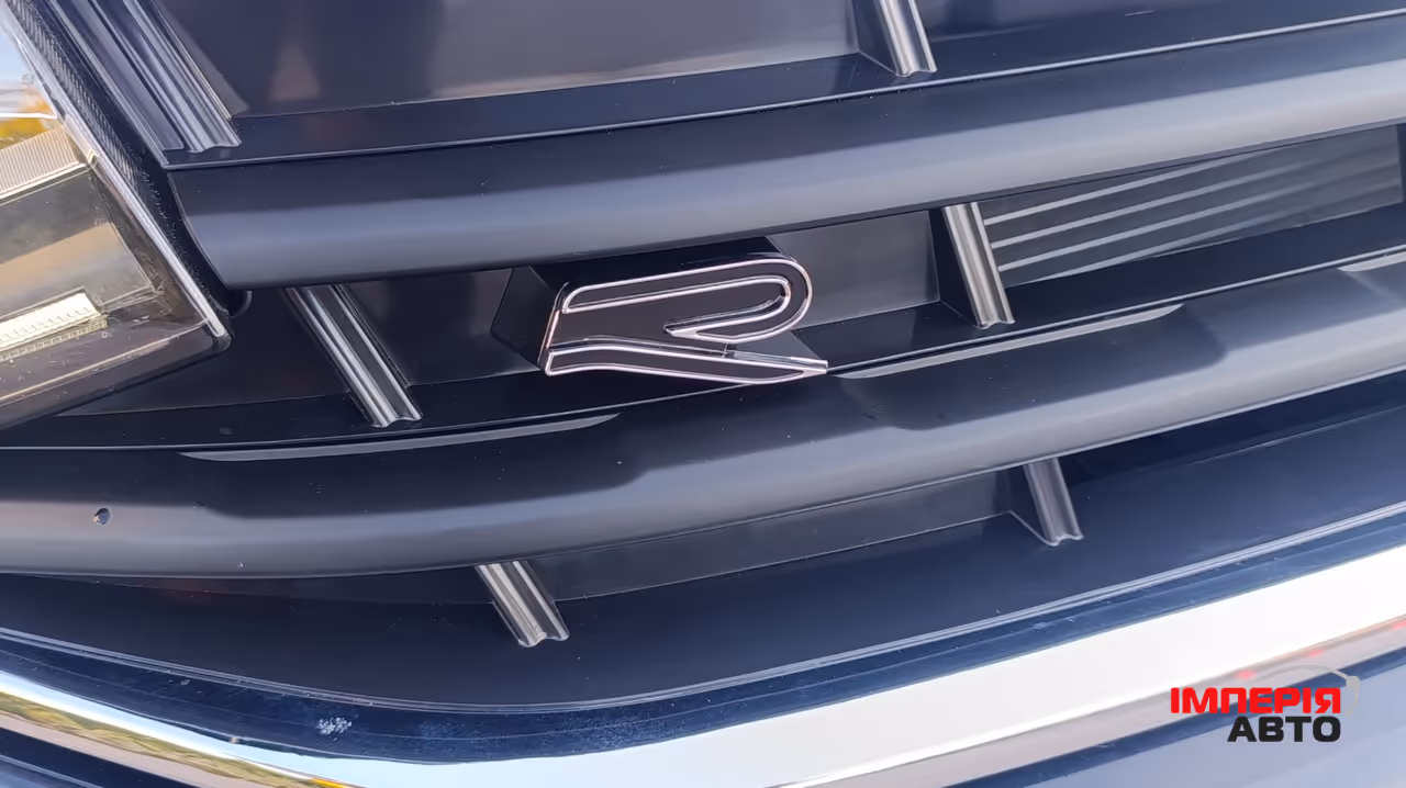 Volkswagen Tiguan - фото 14