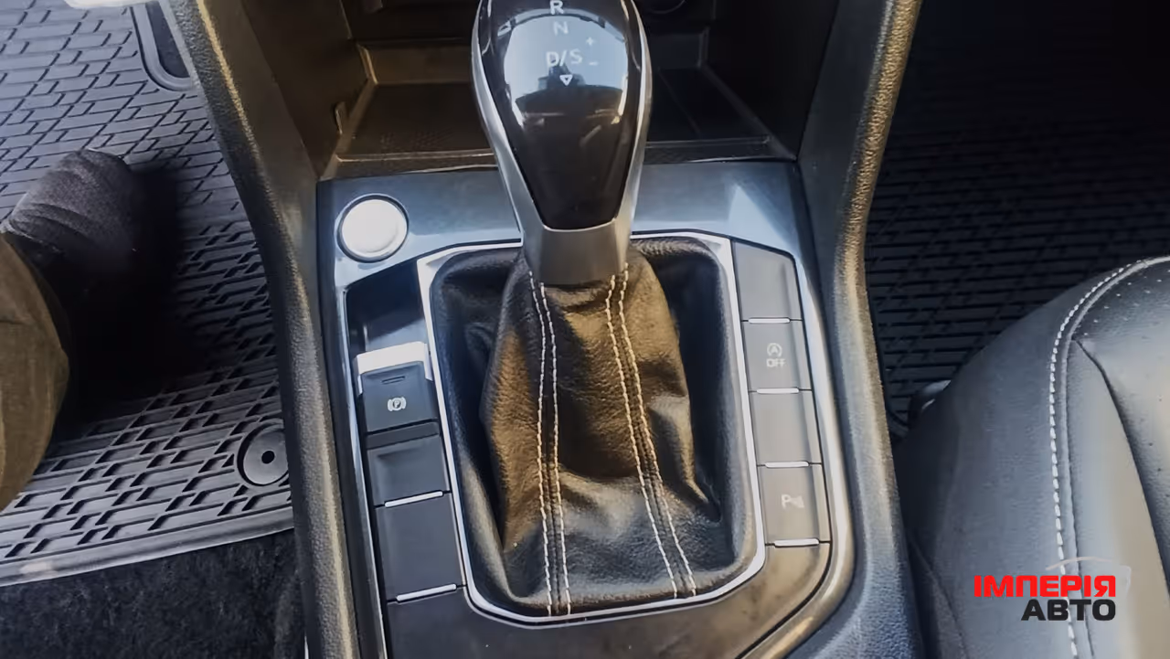 Volkswagen Tiguan - фото 37