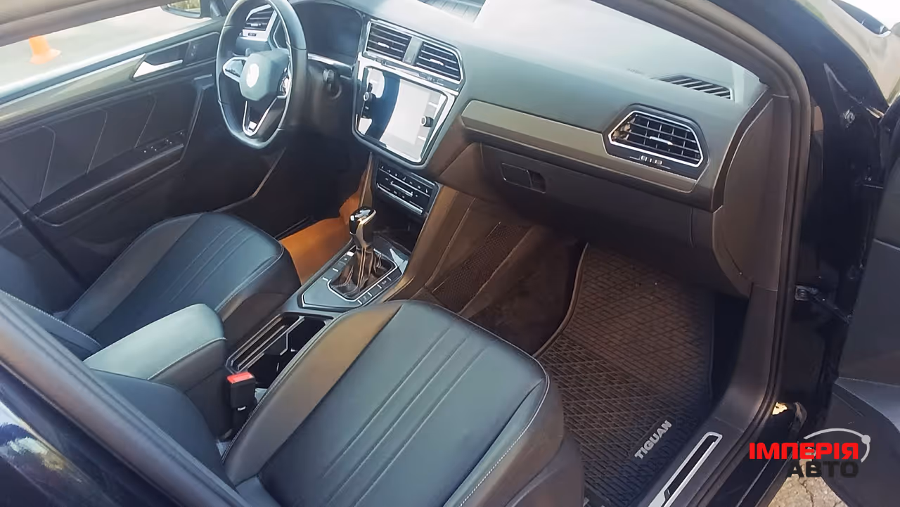 Volkswagen Tiguan - фото 19