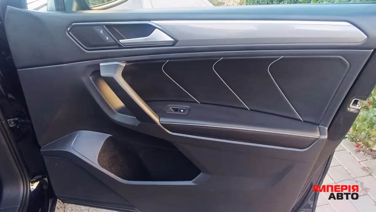 Volkswagen Tiguan - фото 15