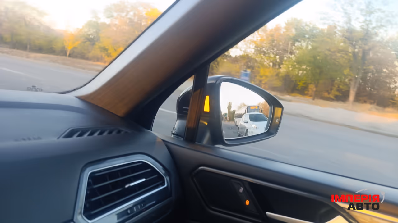 Volkswagen Tiguan - фото 65
