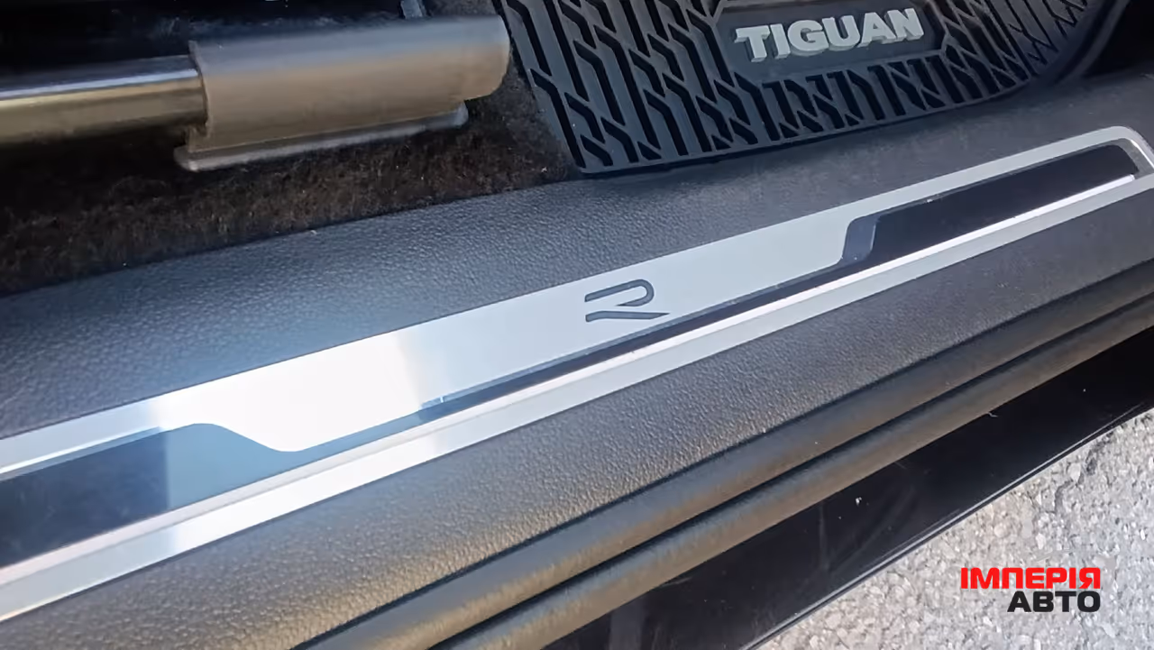 Volkswagen Tiguan - фото 17