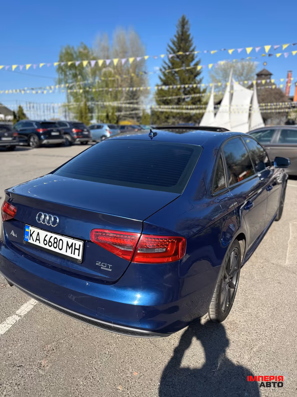 Audi A4 - фото 8