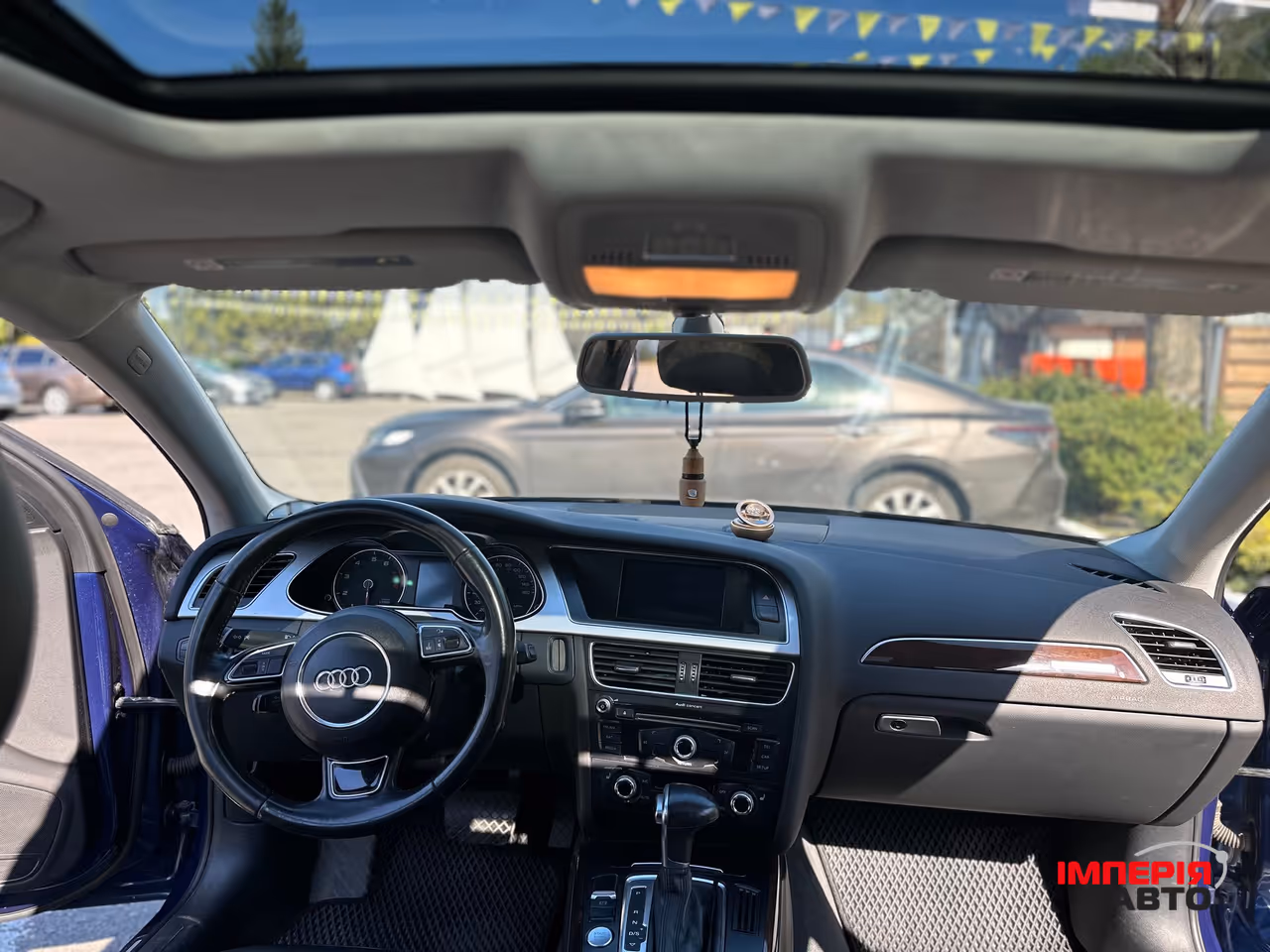 Audi A4 - фото 13
