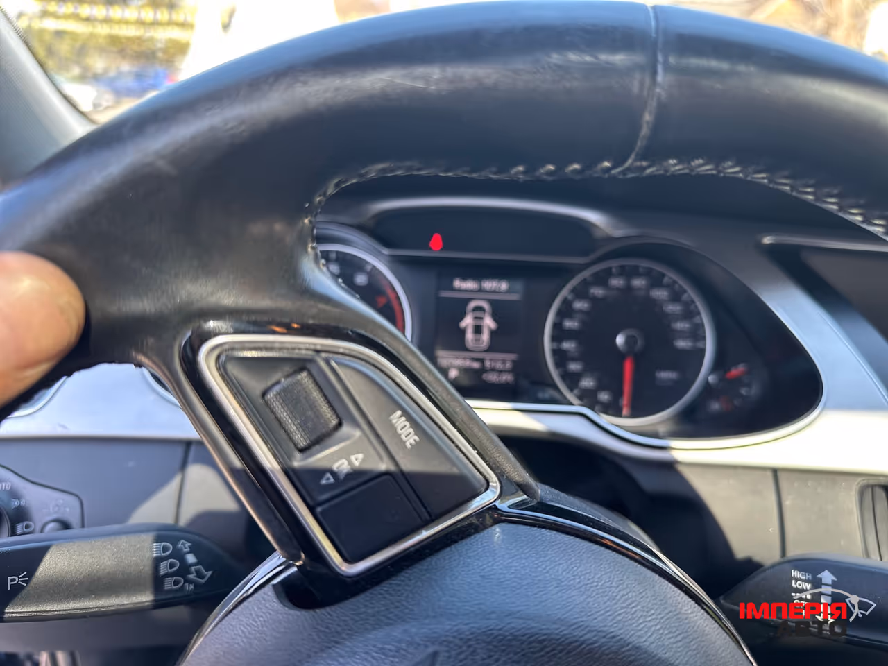 Audi A4 - фото 17
