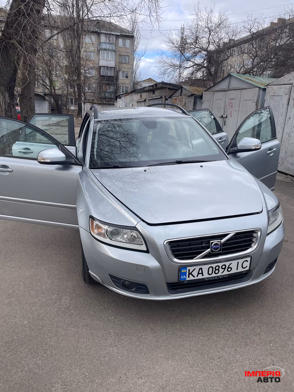Volvo V50 - фото 2