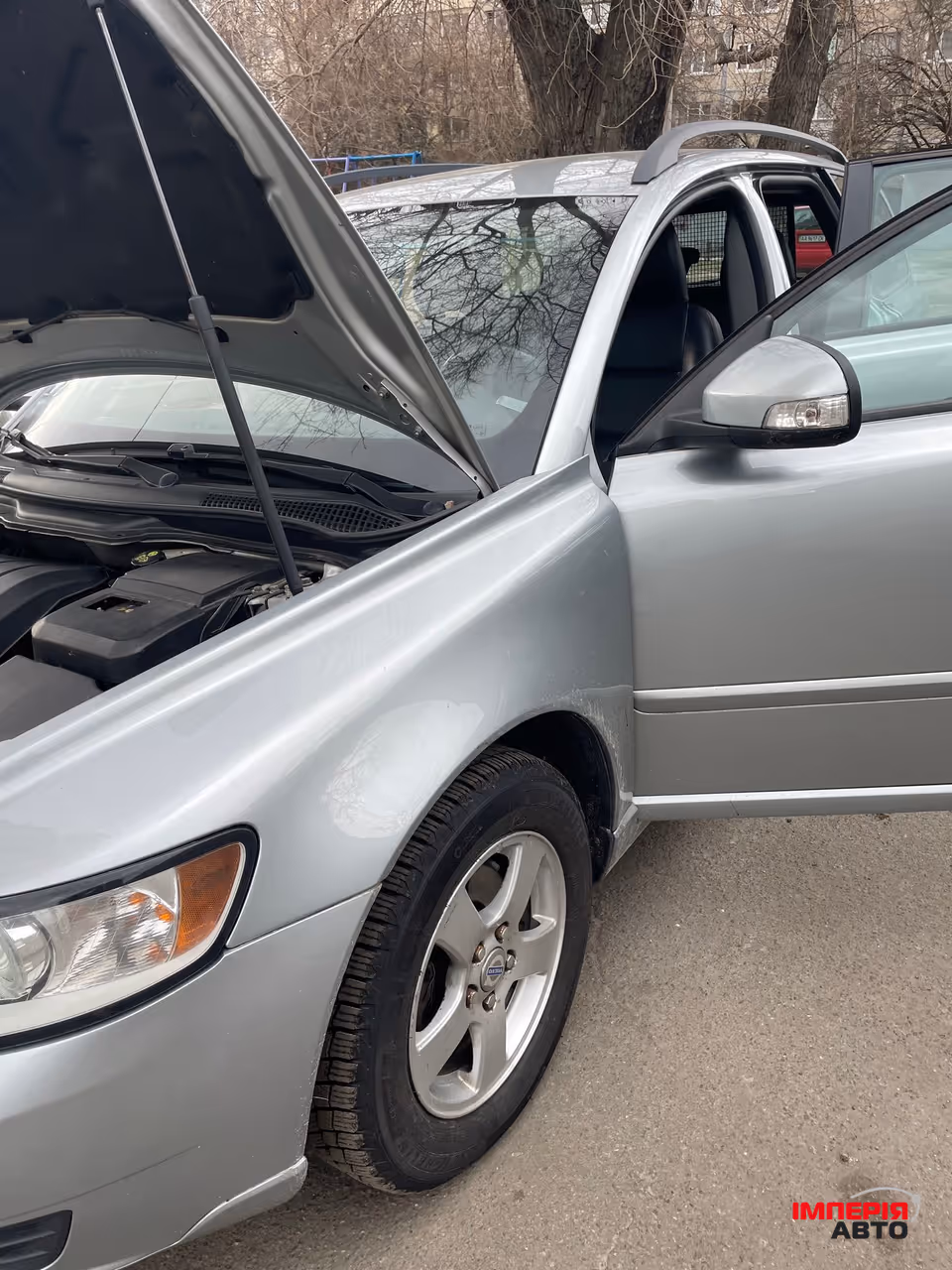 Volvo V50 - фото 11