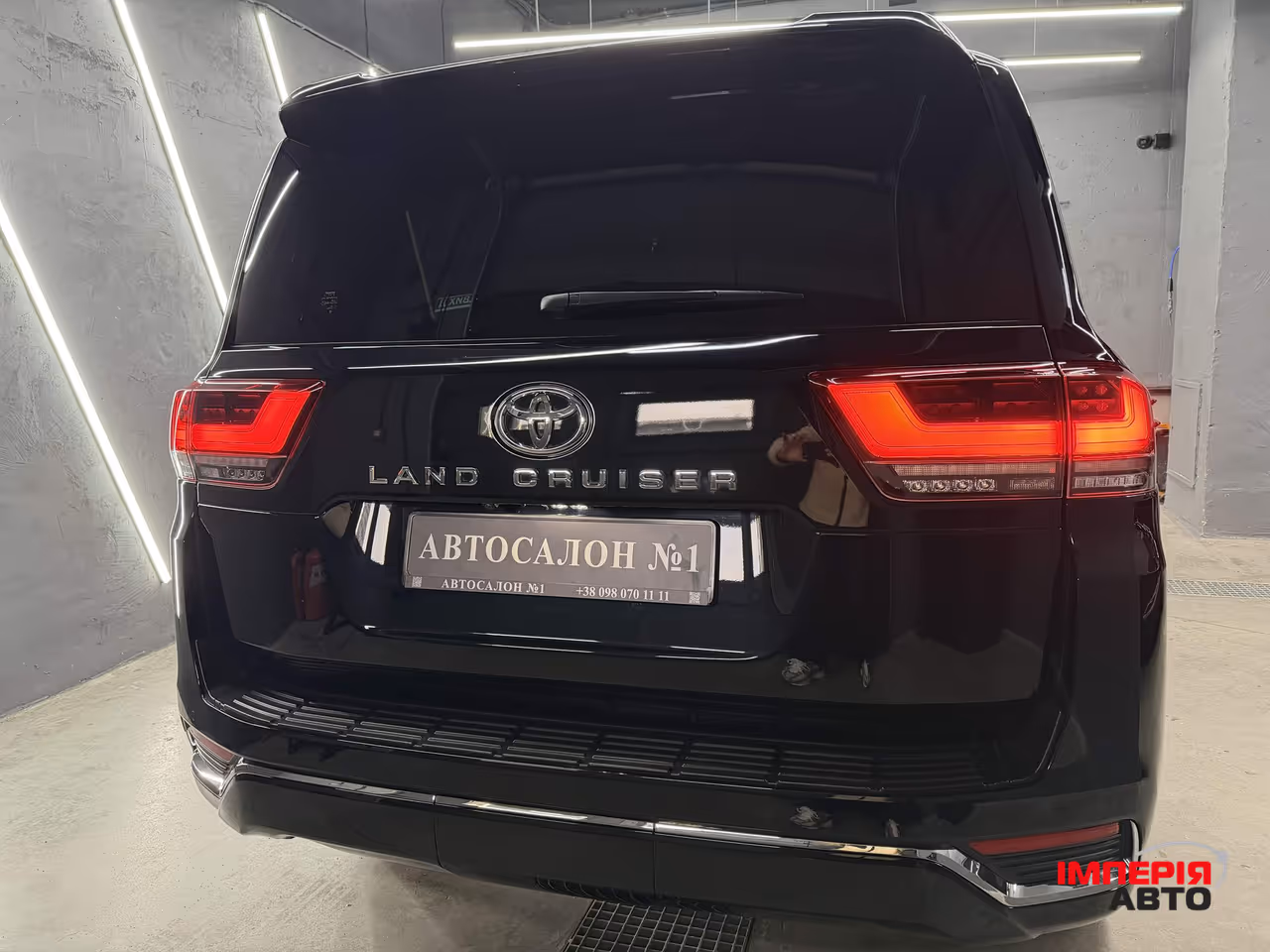 Toyota Land Cruiser - фото 5