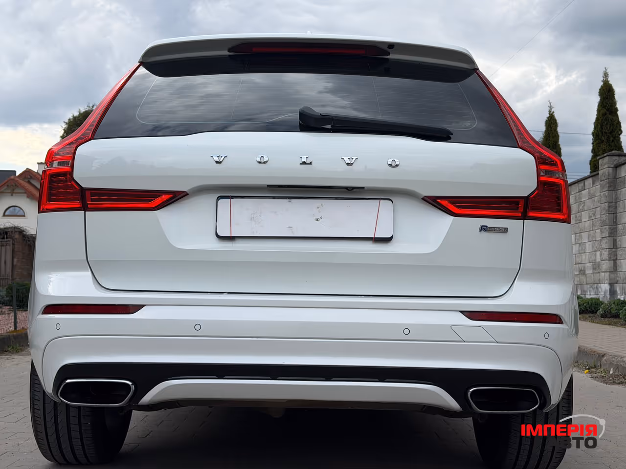 Volvo XC60 - фото 17