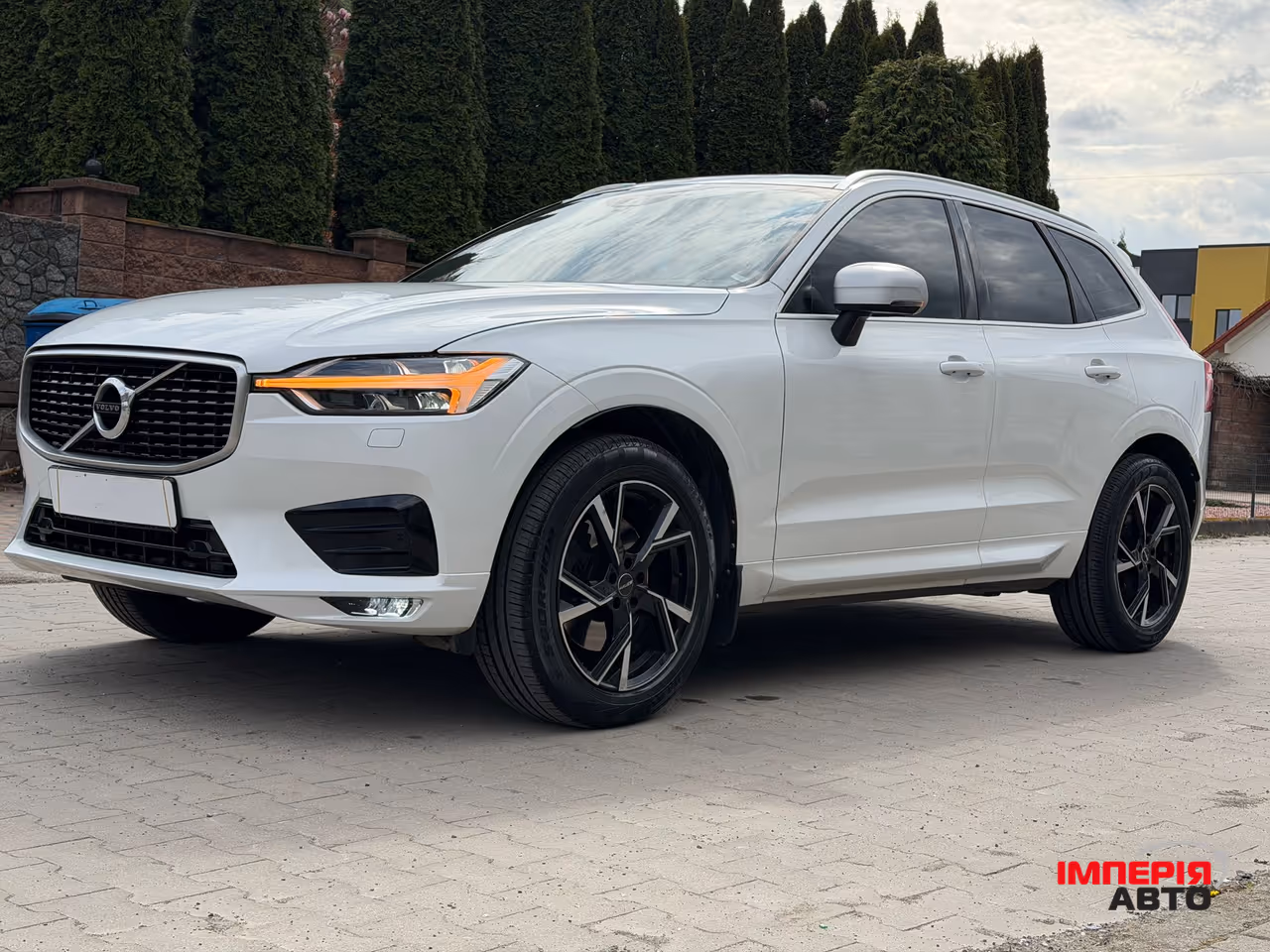 Volvo XC60 - фото 8