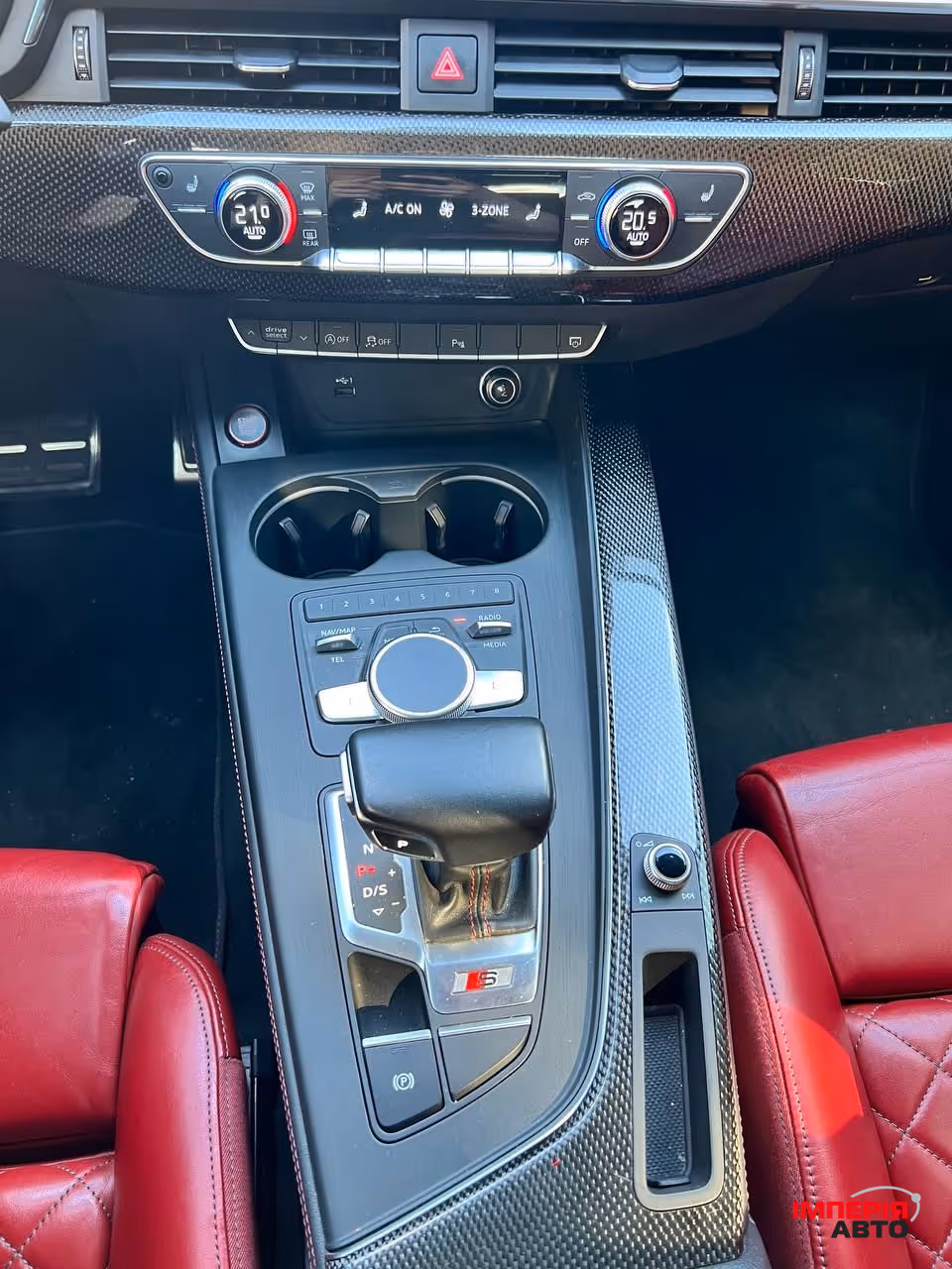 Audi S5 - фото 10