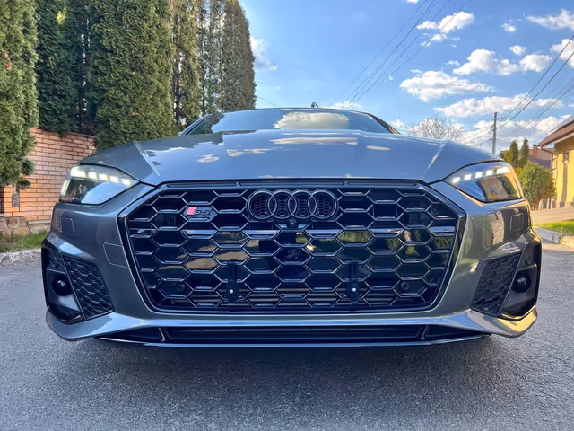 Audi S5 - фото 5