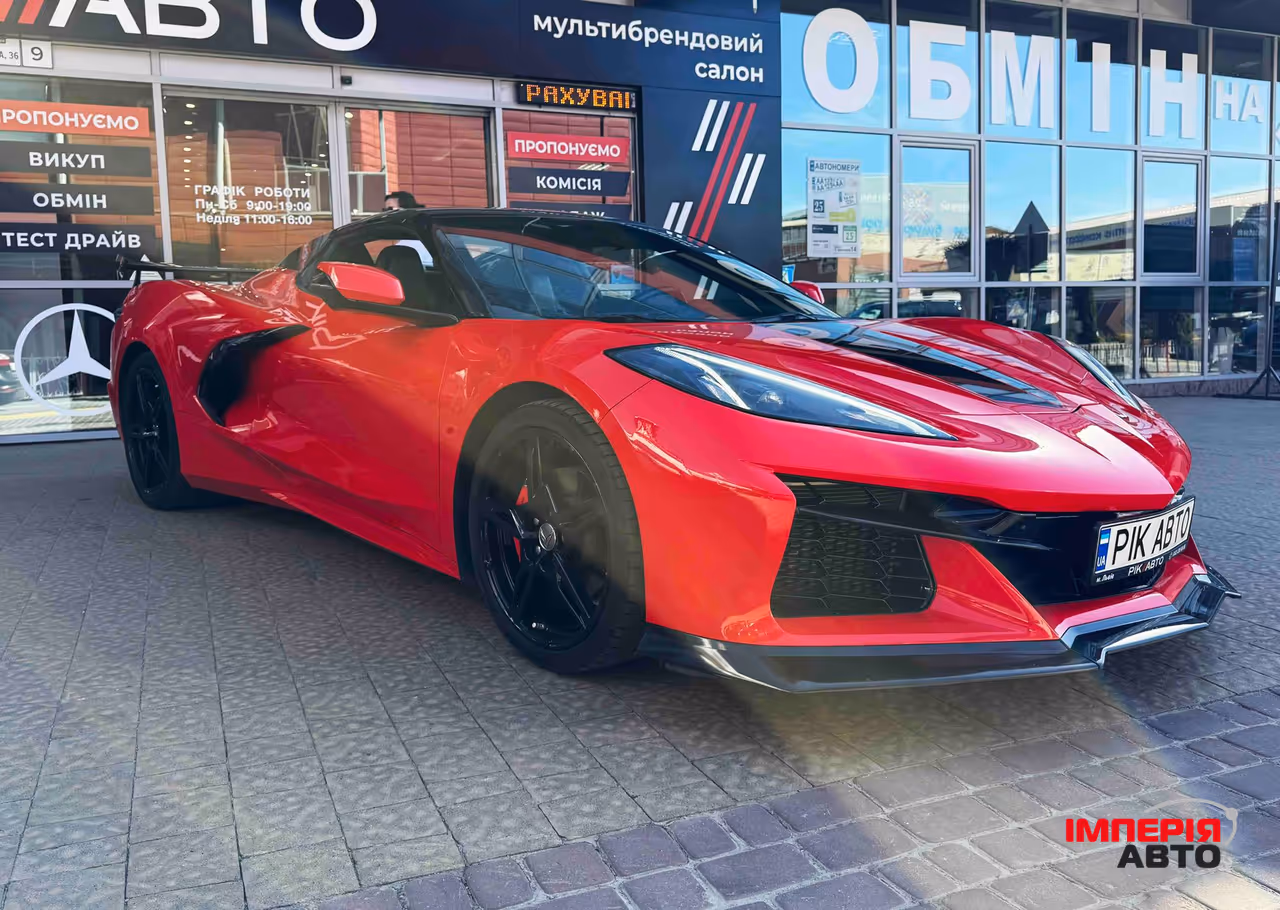 Chevrolet Corvette - фото 24