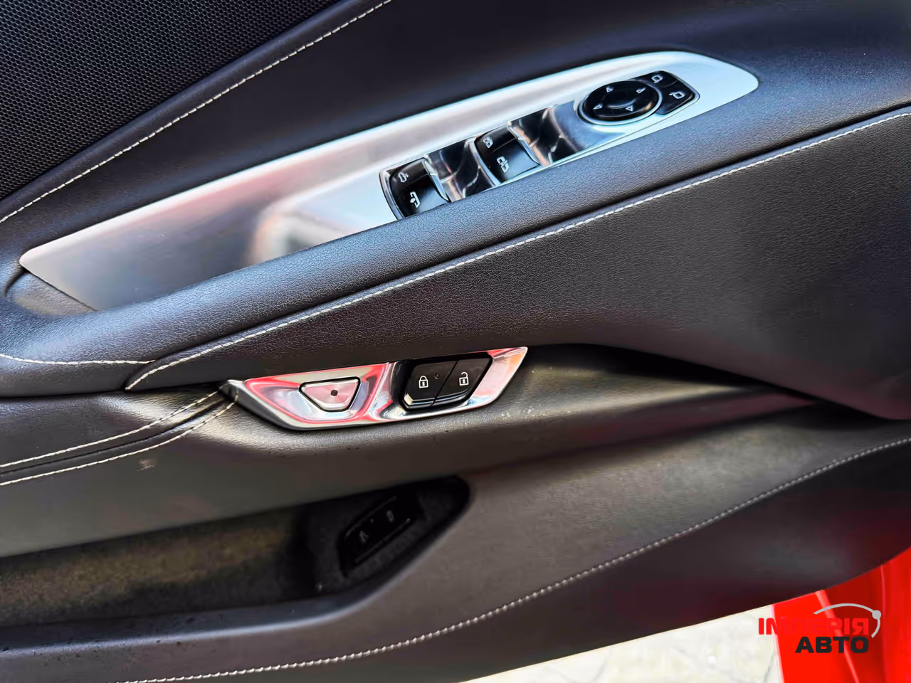 Chevrolet Corvette - фото 16