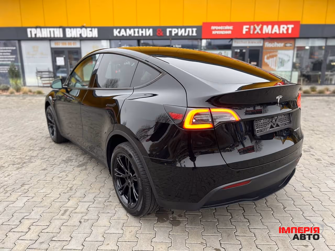 Tesla Model Y - фото 5