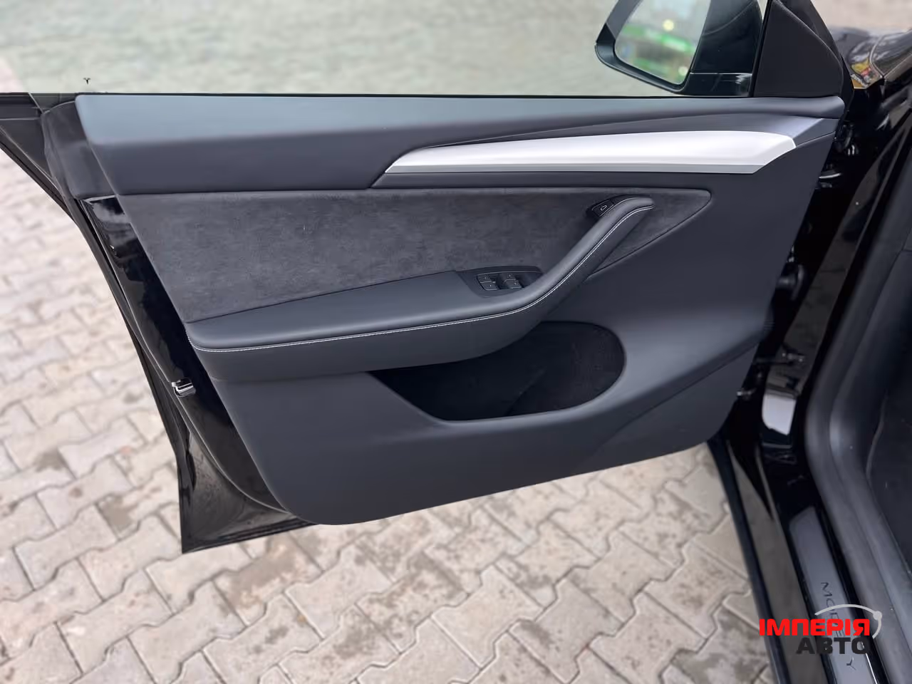 Tesla Model Y - фото 14