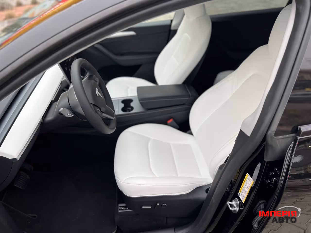 Tesla Model Y - фото 15