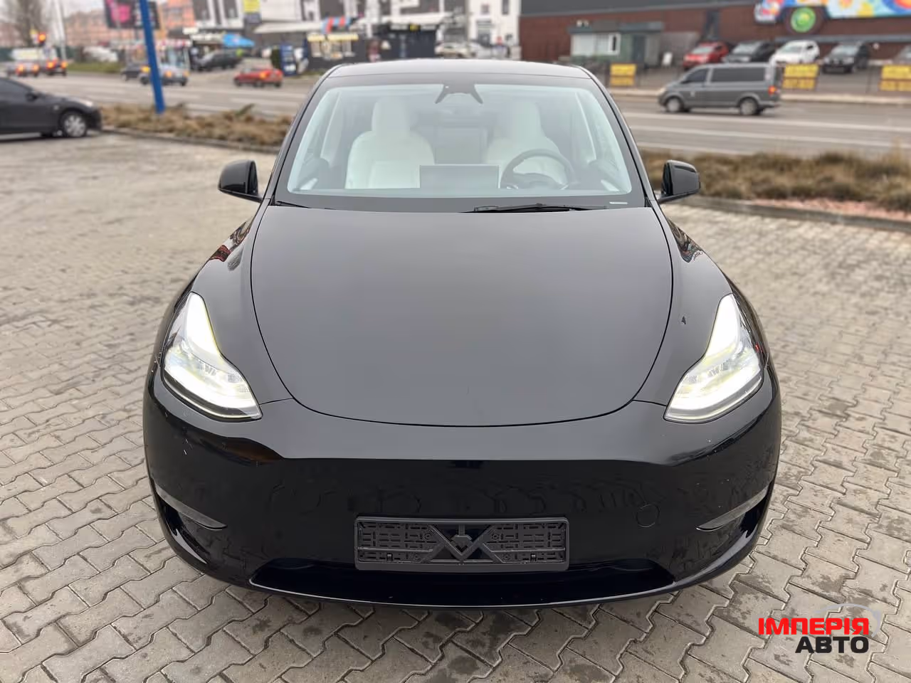 Tesla Model Y - фото 3